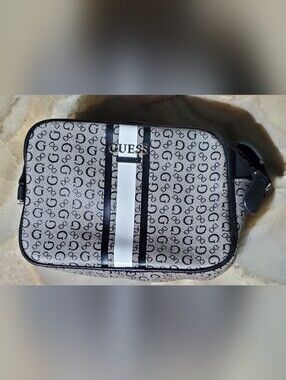 Cute Guess Purse